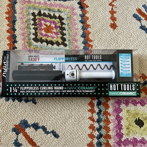 NIBHot Tools Nanoceramic Curling Aron - Picture 2 of 3